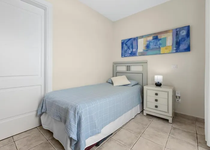 Liv * פלאיה בלנקה